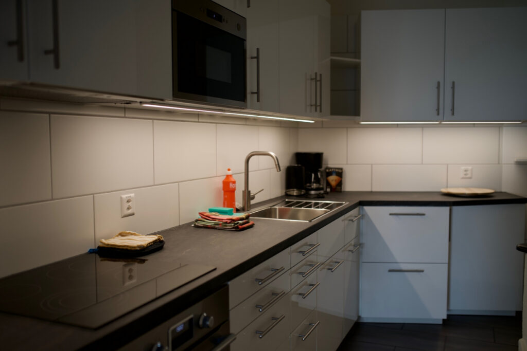 Küche mit Abwaschecke