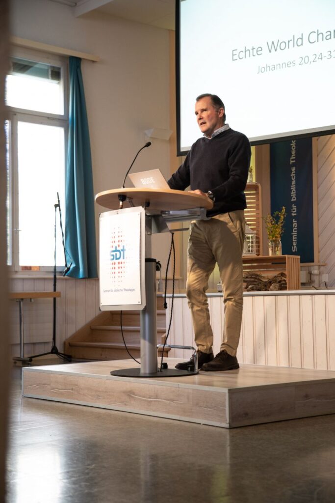 Der Referent Peter Reid