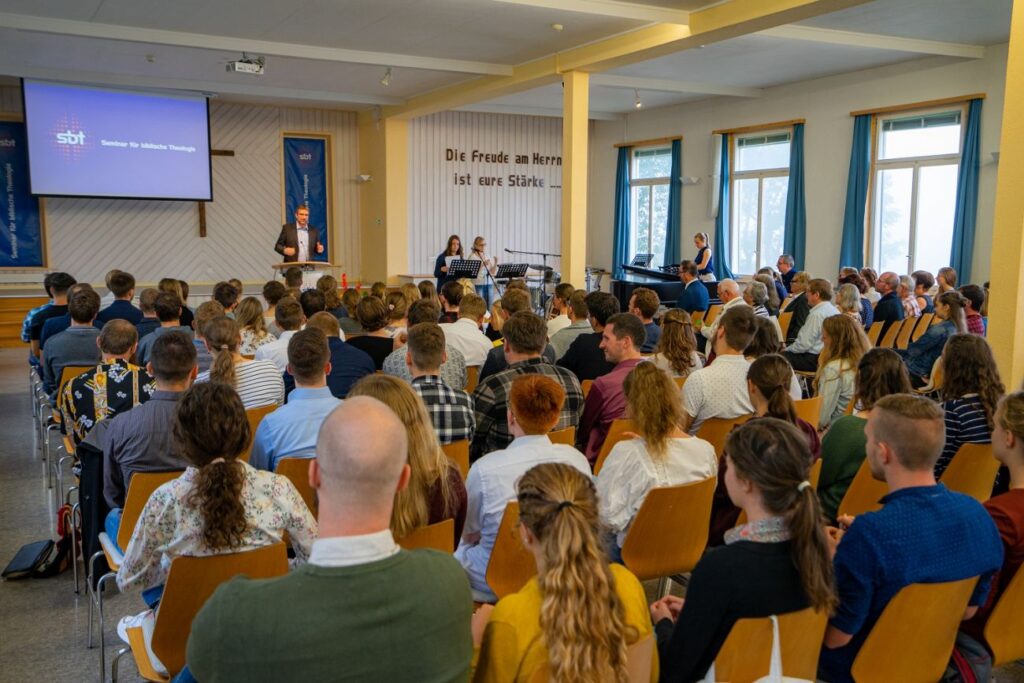 Aula für grössere Gruppen