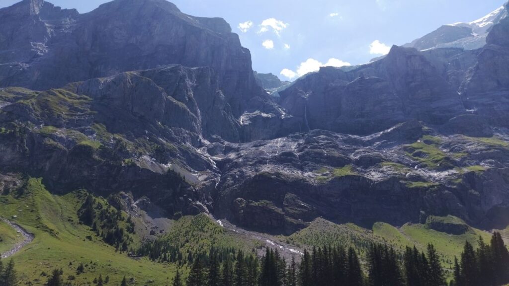 Wunderschöne Landschaft im Berner Oberland
