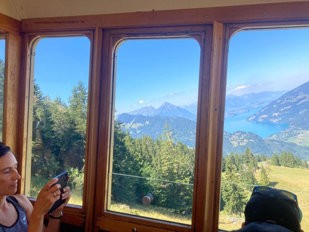 Wow, was für ein Ausblick aus der Bahn